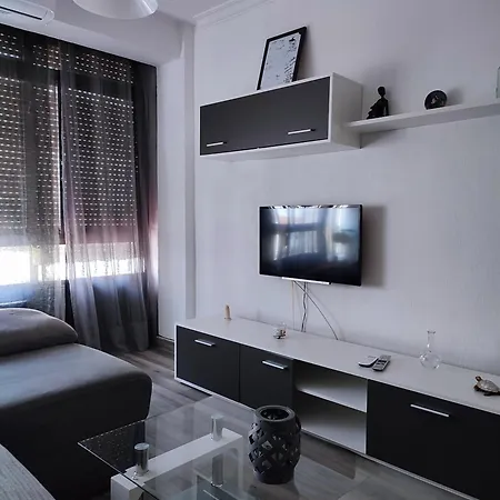 Piso 3 Dormitorios, Aire Acondicionado Apartamento